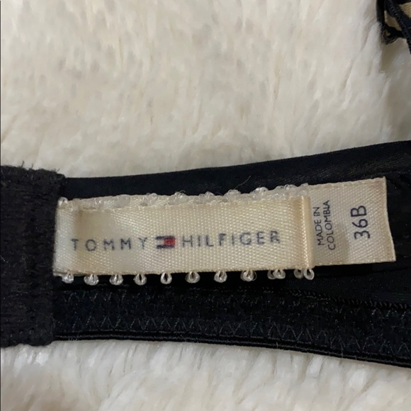 Tommy Hilfiger 36B underwire black bra - Picture 6 of 9